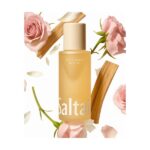 apply-santal-bloom-body-oil-hand.jpg